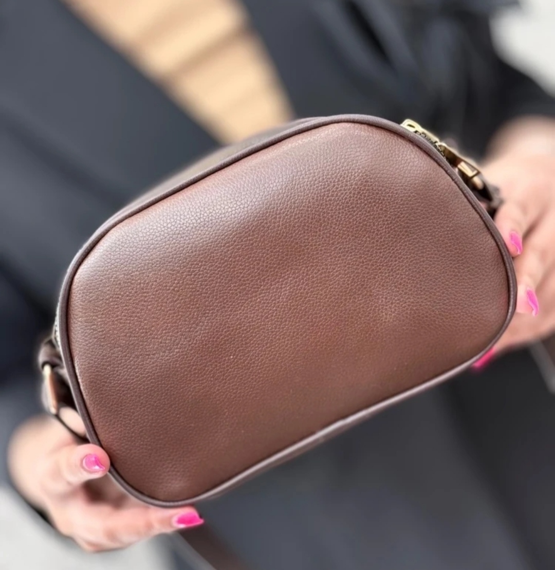 کیف دوشی ساده و کاربردی